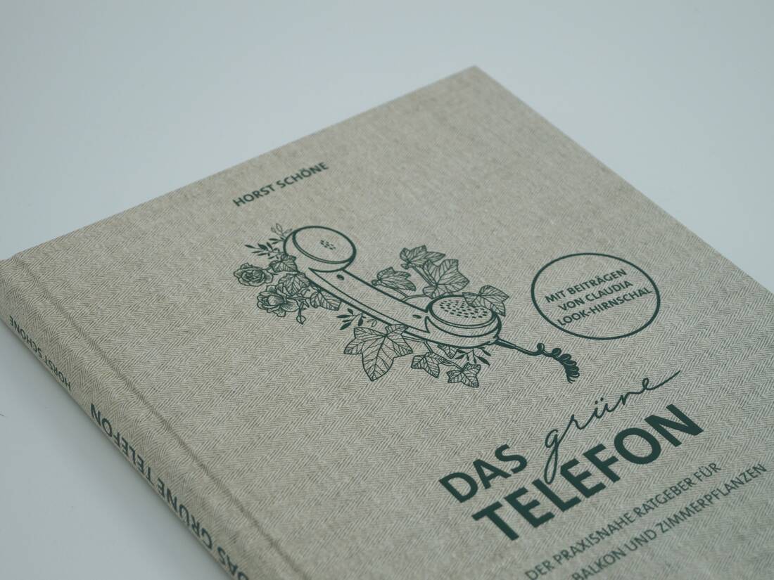MDR Garten- Das grüne Telefon von Landwirtschaftsverlag GmbH, Gartenratgeber-Buch in beigem Leinenlook